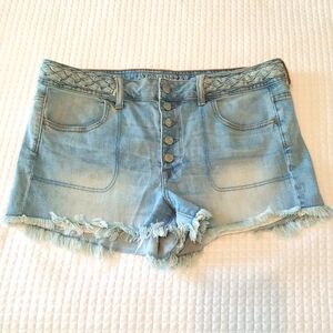 American Eagle Women's jean shorts, size 14